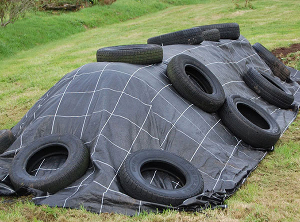 Woven Weed Barrier